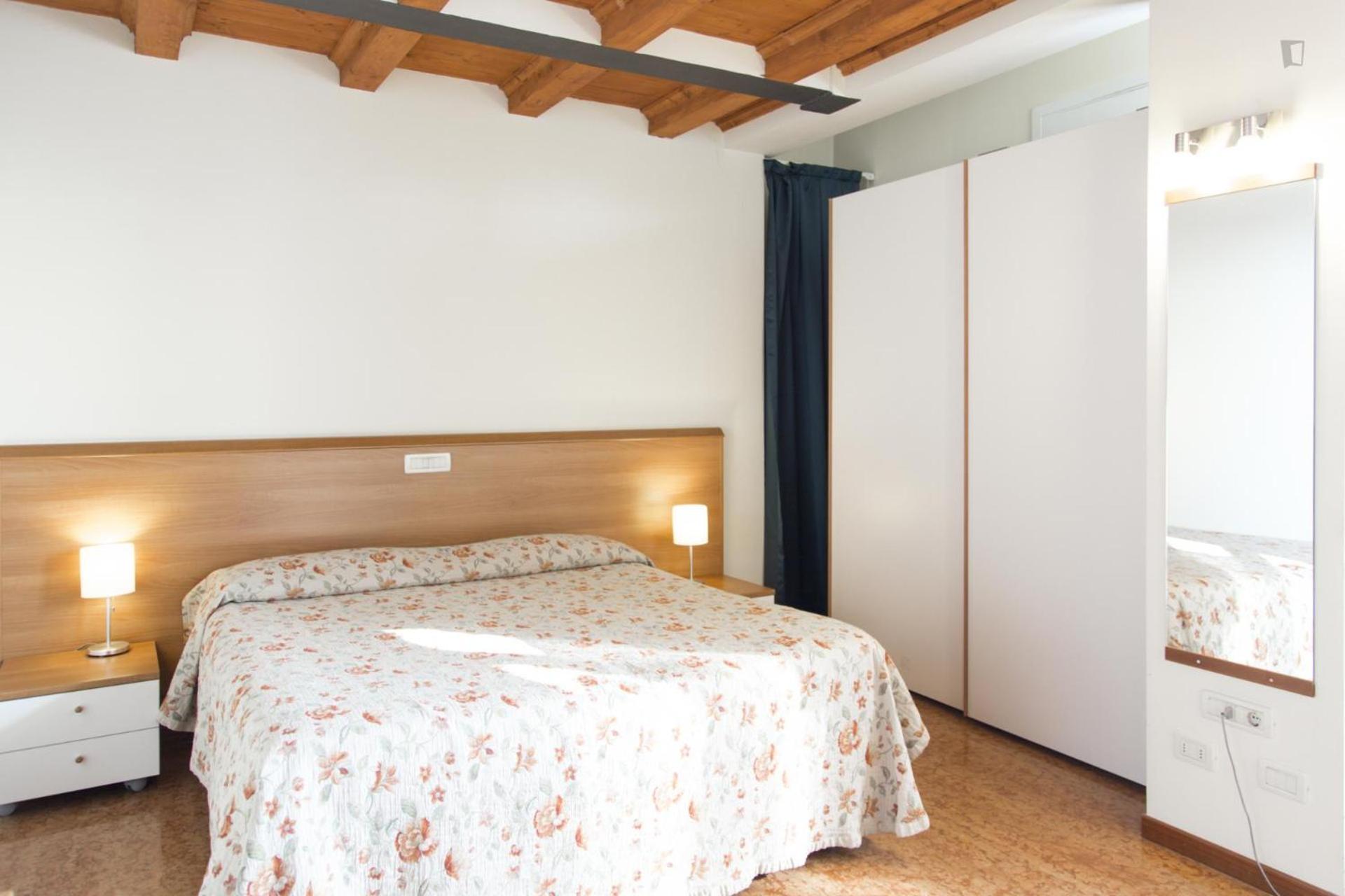 Residenza Carracci Aparthotel Bologna Exteriör bild