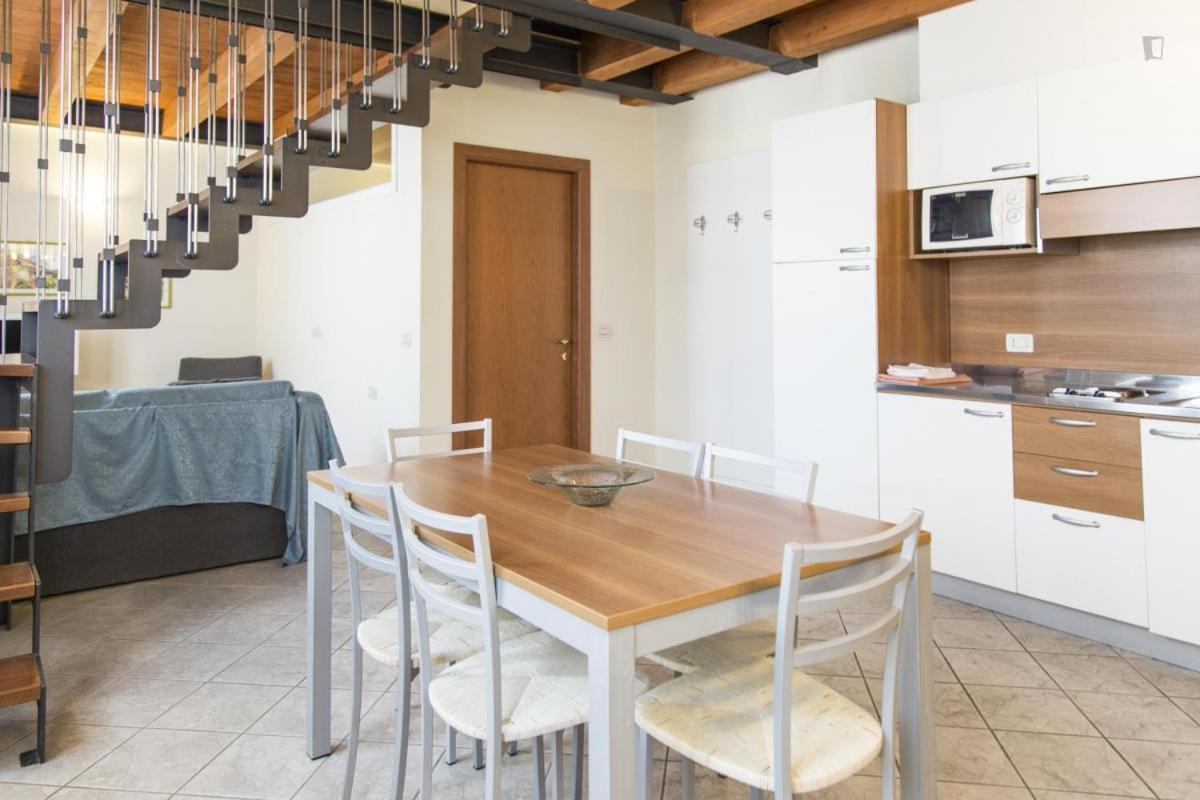Residenza Carracci Aparthotel Bologna Exteriör bild